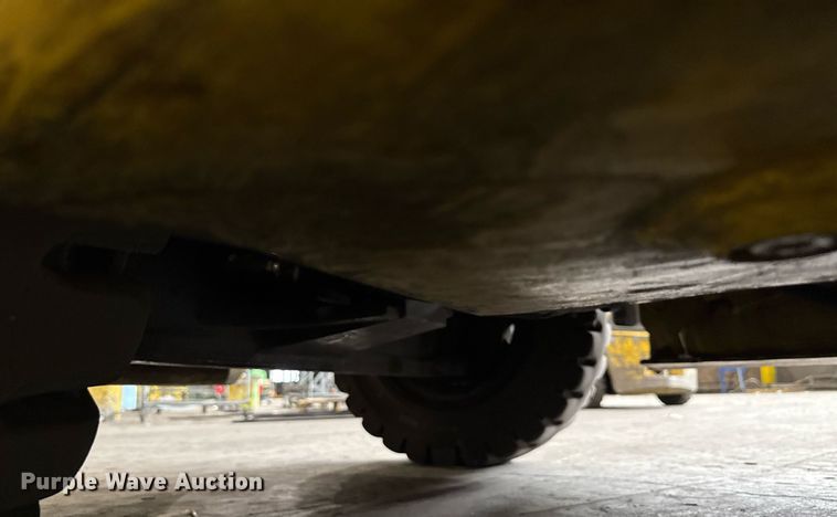 image for item MZ9392 2018 Yale GLP050 forklift