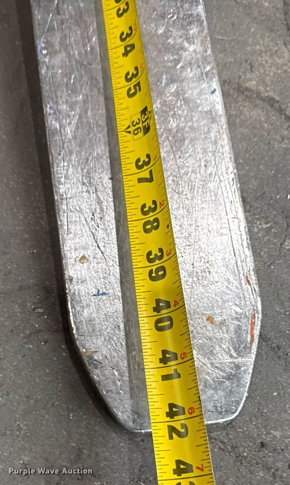 image for item MZ9393 2018 Yale GLP040 forklift