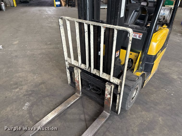 image for item MZ9393 2018 Yale GLP040 forklift