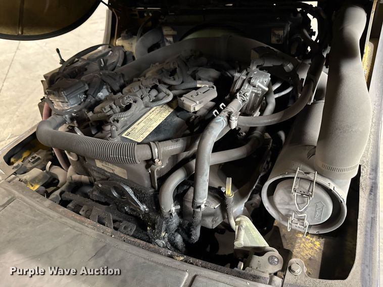 image for item MZ9393 2018 Yale GLP040 forklift