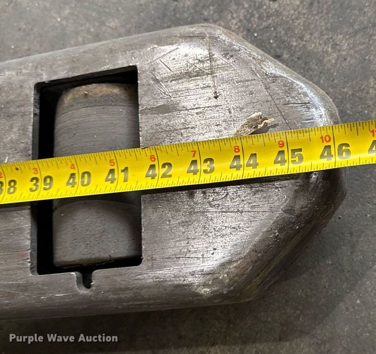 image for item MZ9394 2017 Yale MPB045 pallet jack