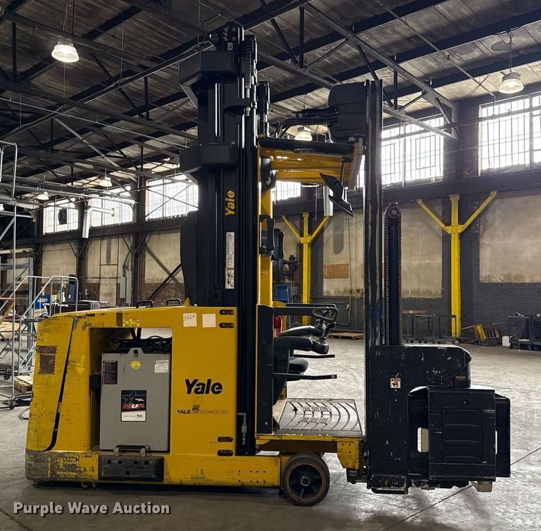 image for item MZ9395 2017 Yale NTA030SB turret truck