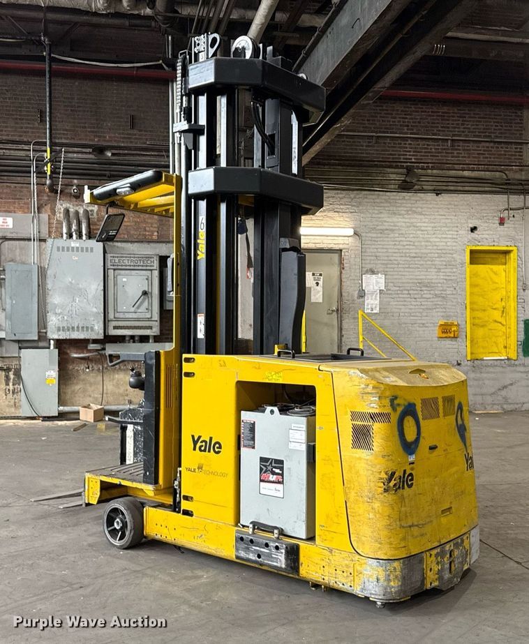 image for item MZ9395 2017 Yale NTA030SB turret truck