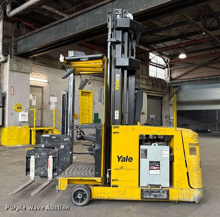 image for item MZ9395 2017 Yale NTA030SB turret truck