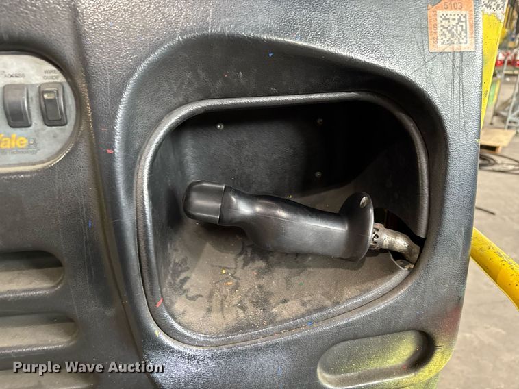 image for item MZ9396 2017 Yale OS030 order picker