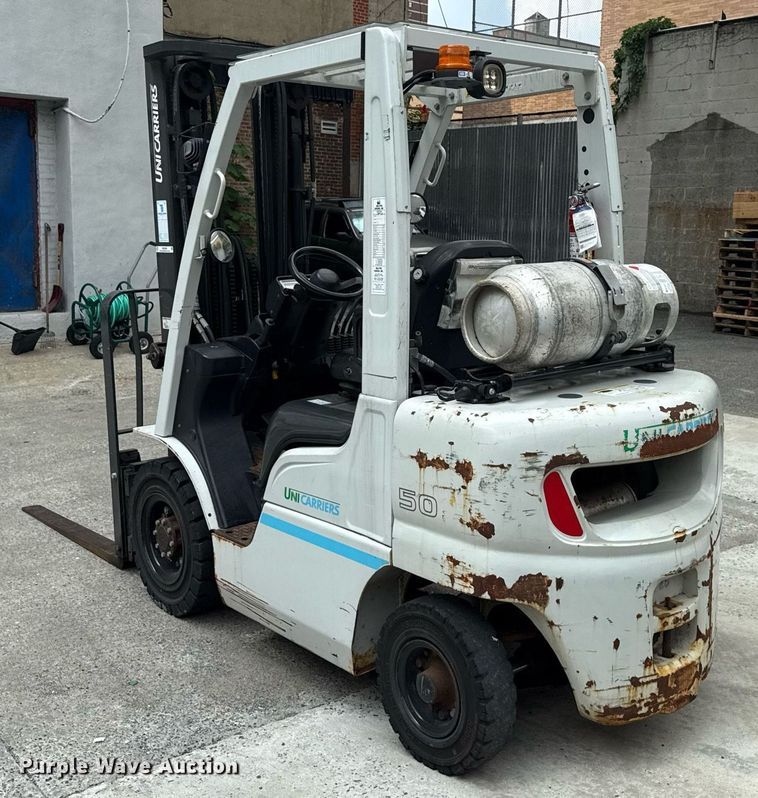 image for item MZ9398 2017 UniCarriers PF50 forklift