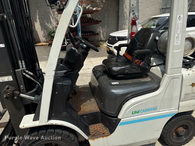 image for item MZ9398 2017 UniCarriers PF50 forklift