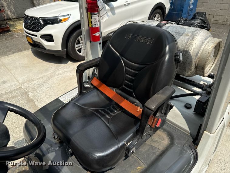 image for item MZ9398 2017 UniCarriers PF50 forklift