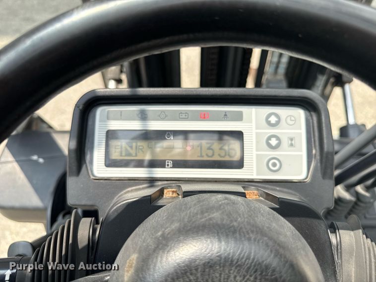 image for item MZ9398 2017 UniCarriers PF50 forklift