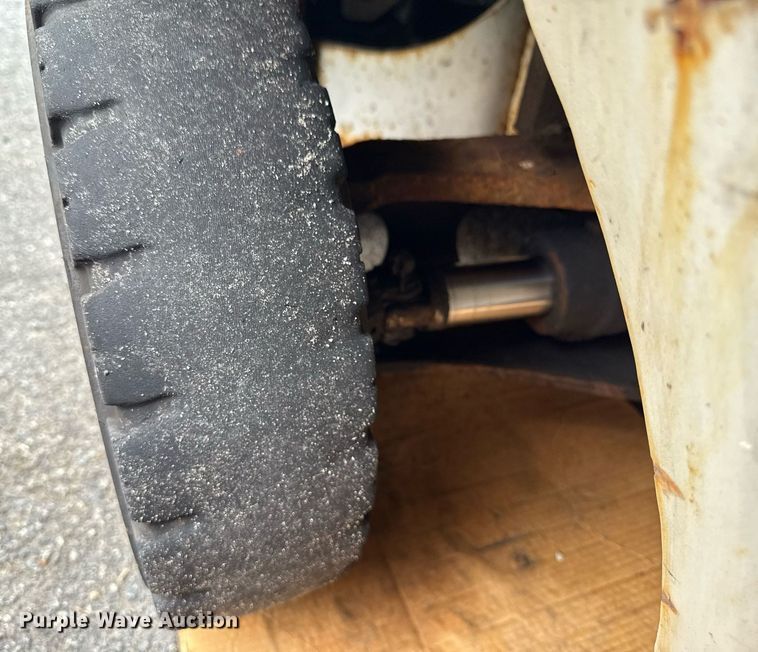 image for item MZ9398 2017 UniCarriers PF50 forklift