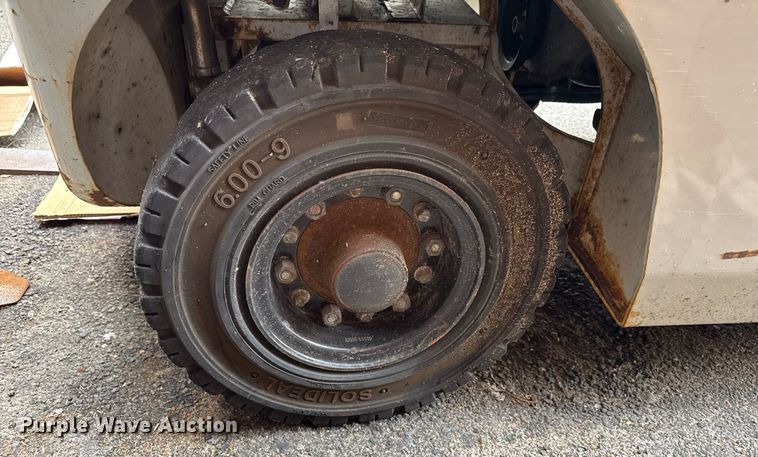 image for item MZ9398 2017 UniCarriers PF50 forklift