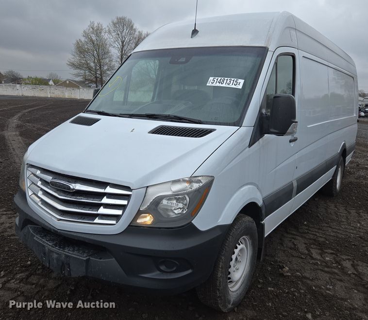 image for item YA0446 2016 Freightliner Sprinter 2500 van