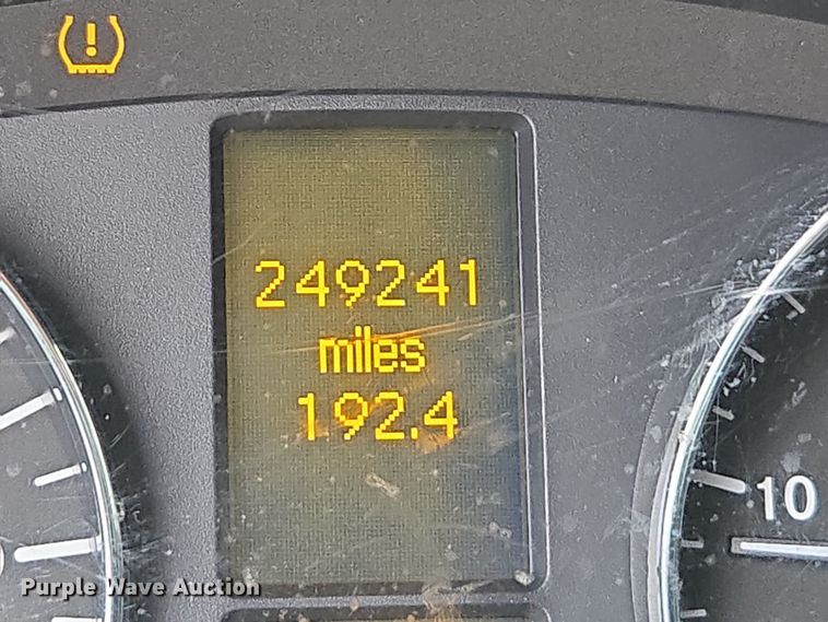 image for item YA0446 2016 Freightliner Sprinter 2500 van