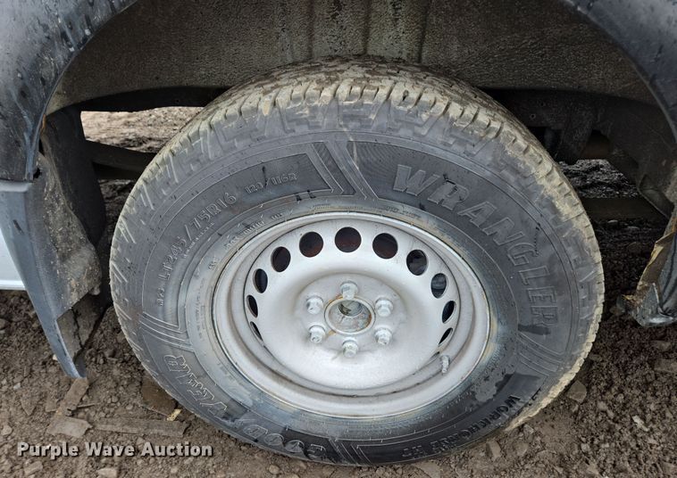 image for item YA0446 2016 Freightliner Sprinter 2500 van