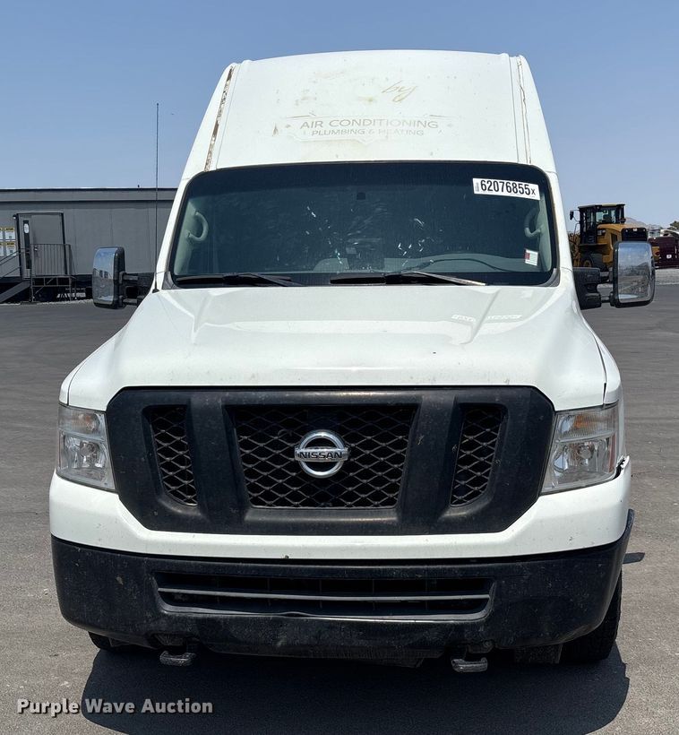 image for item YA0672 2018 Nissan NV2500 van