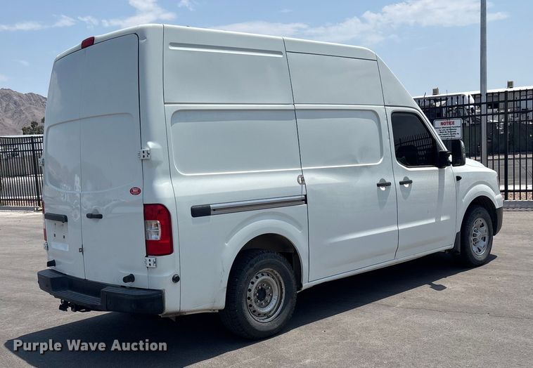 image for item YA0672 2018 Nissan NV2500 van