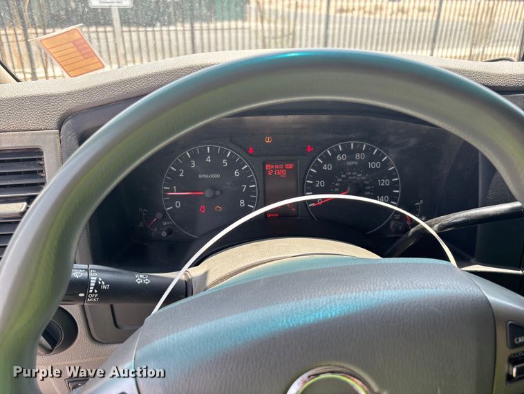 image for item YA0672 2018 Nissan NV2500 van