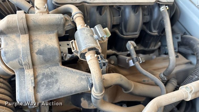 image for item YA0672 2018 Nissan NV2500 van