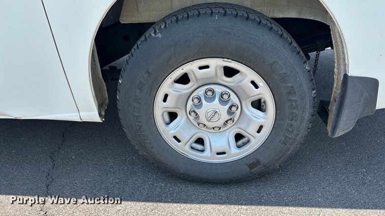 image for item YA0672 2018 Nissan NV2500 van