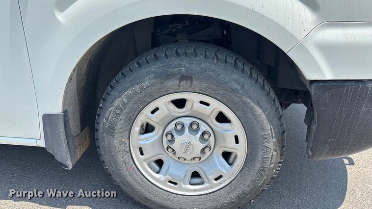 image for item YA0672 2018 Nissan NV2500 van