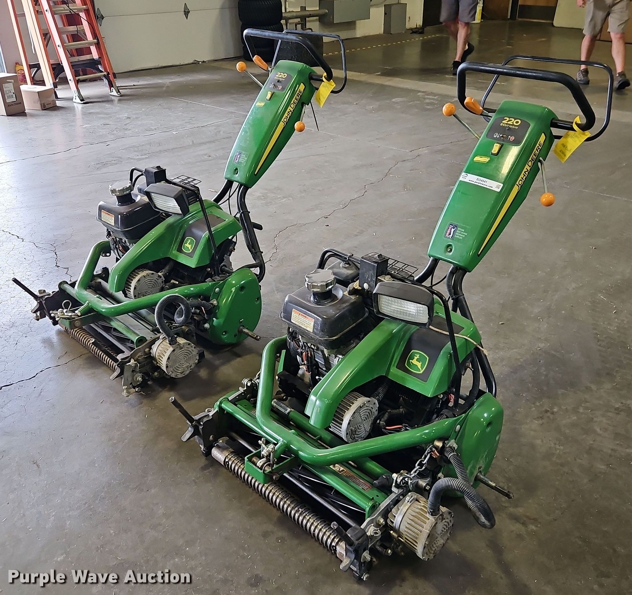 2) John Deere 220 walk behind greens mower in Lenexa, KS