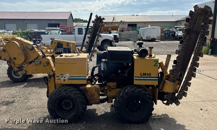 image for item DI9059 2003 Vermeer LM42 trencher