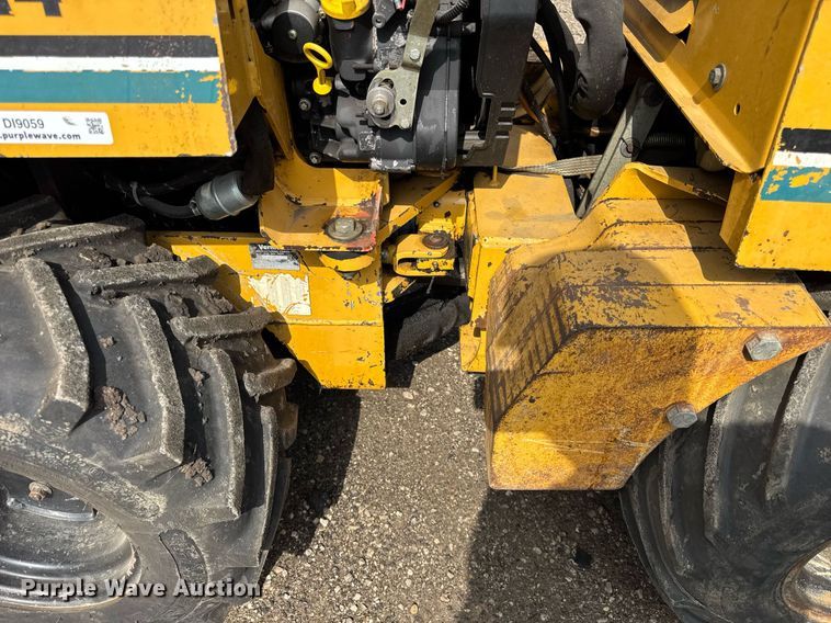 image for item DI9059 2003 Vermeer LM42 trencher