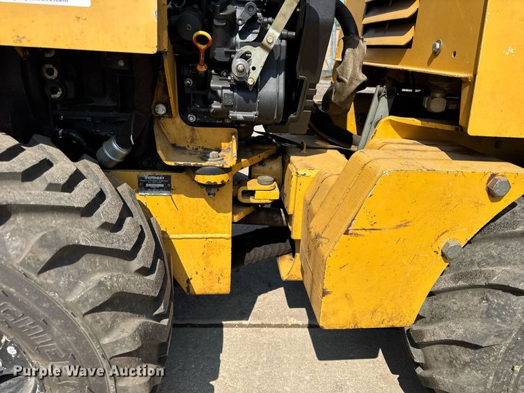 image for item DI9061 2000 Vermeer LM42 trencher