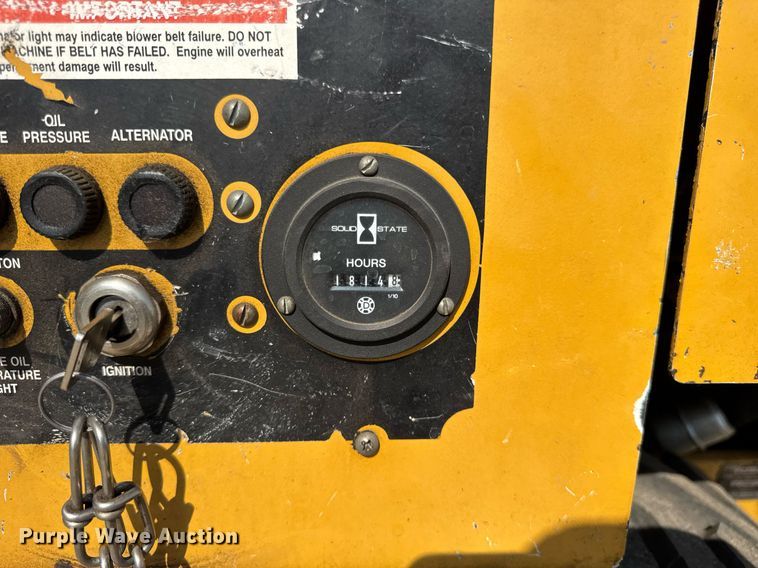 image for item DI9061 2000 Vermeer LM42 trencher