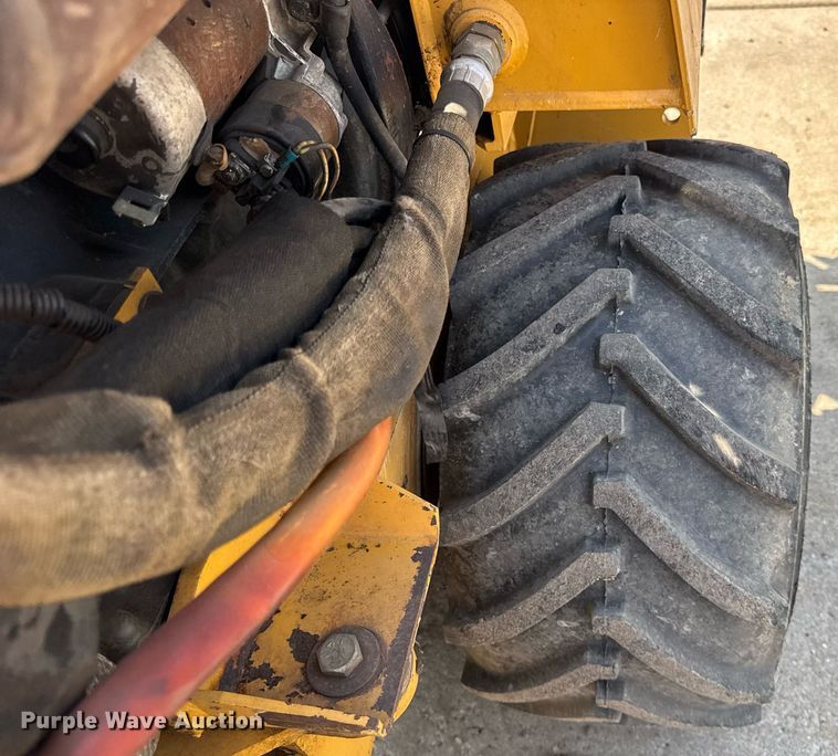 image for item DI9061 2000 Vermeer LM42 trencher