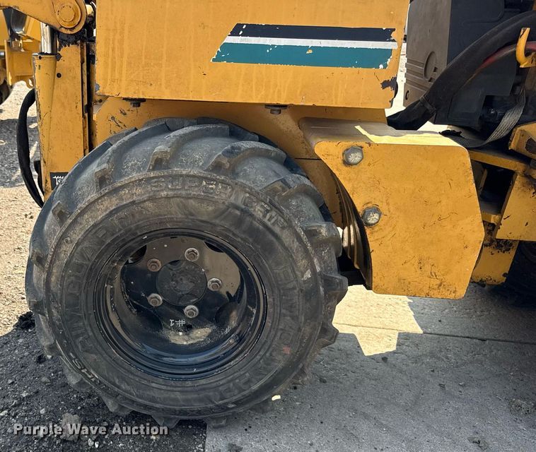 image for item DI9061 2000 Vermeer LM42 trencher