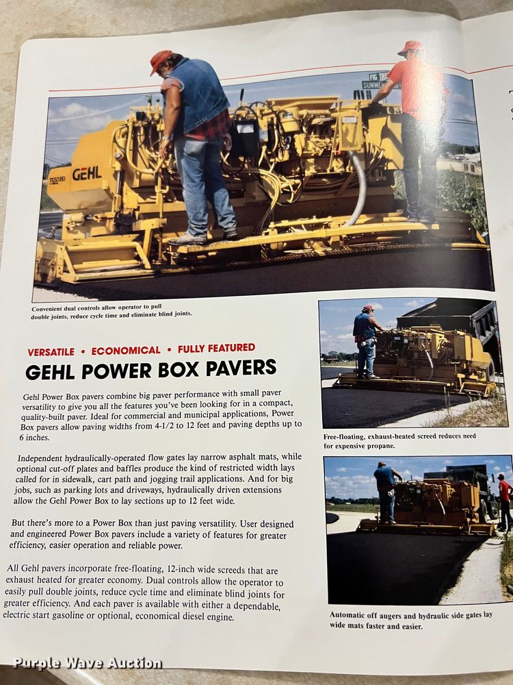 image for item DI9817 Gehl T650BD paver