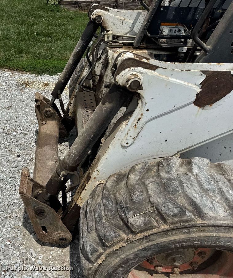 image for item DI9818 1996 Bobcat 873 skid steer loader