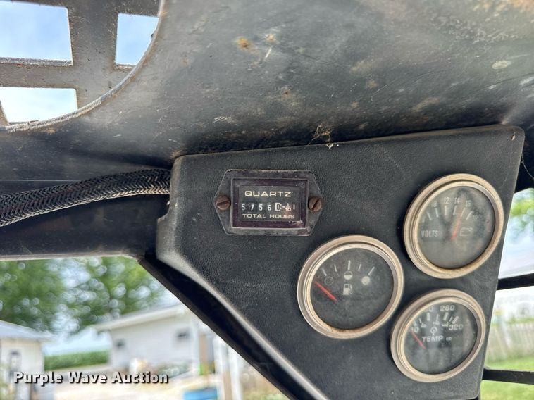 image for item DI9818 1996 Bobcat 873 skid steer loader