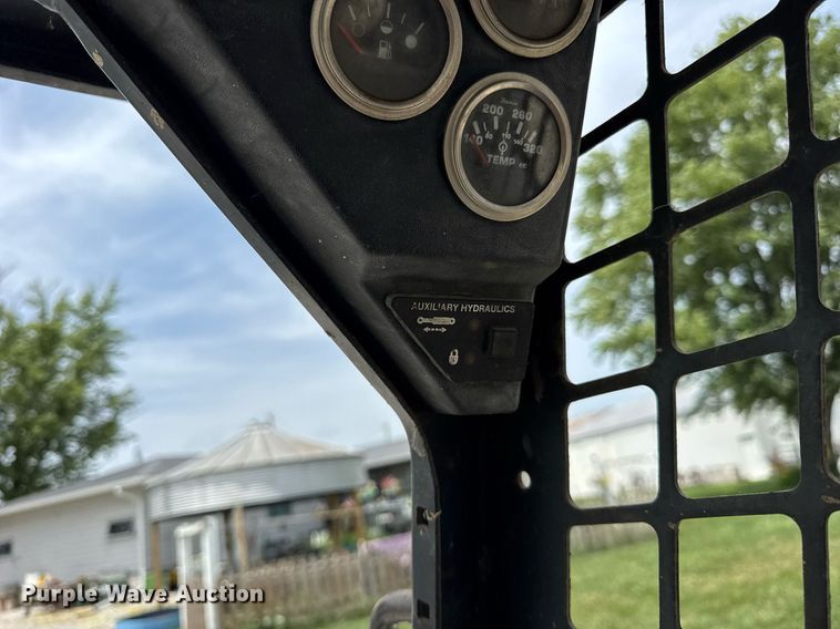 image for item DI9818 1996 Bobcat 873 skid steer loader