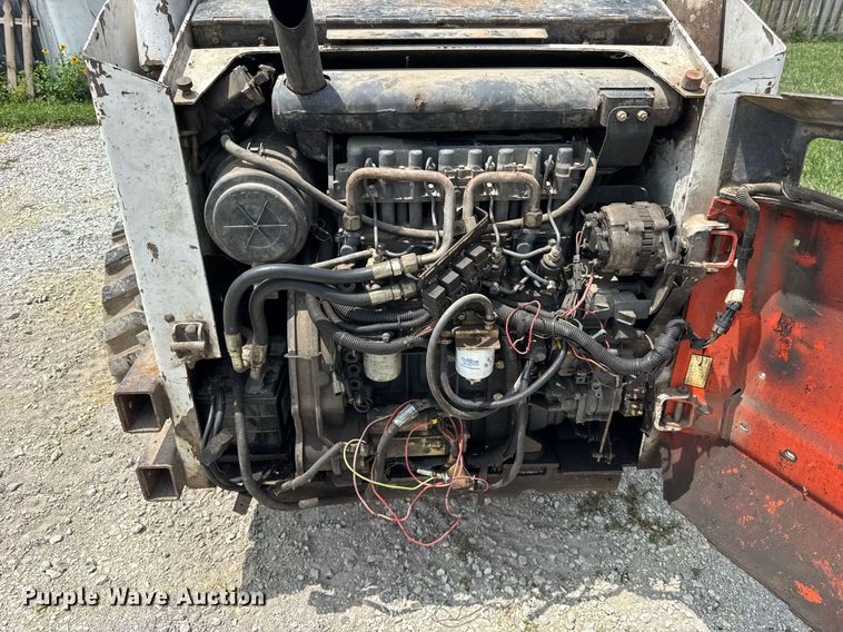 image for item DI9818 1996 Bobcat 873 skid steer loader