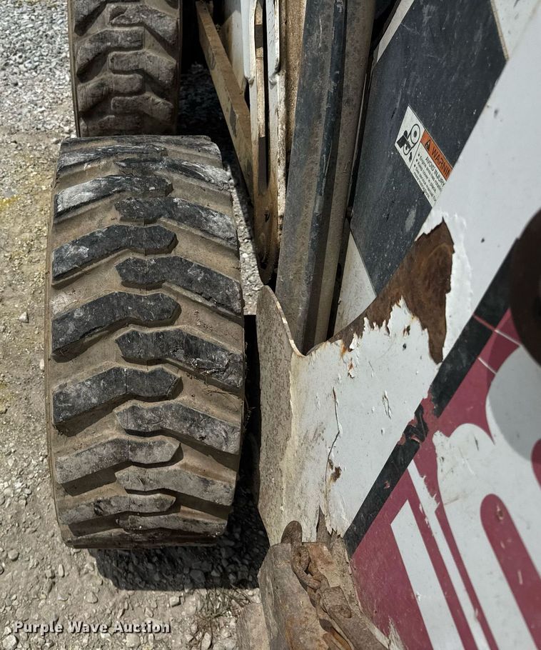 image for item DI9818 1996 Bobcat 873 skid steer loader