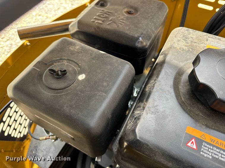 image for item DI9819 2023 AGT H15 mini excavator