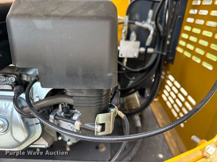 image for item DI9819 2023 AGT H15 mini excavator