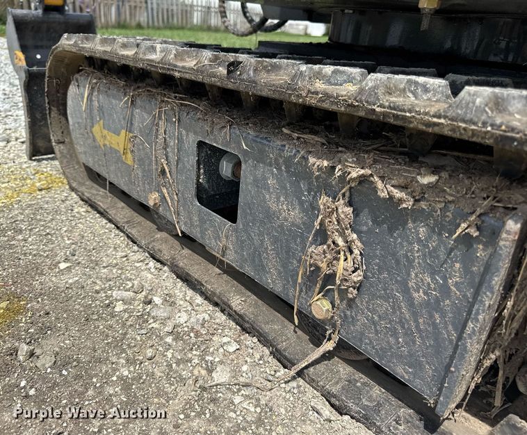 image for item DI9819 2023 AGT H15 mini excavator