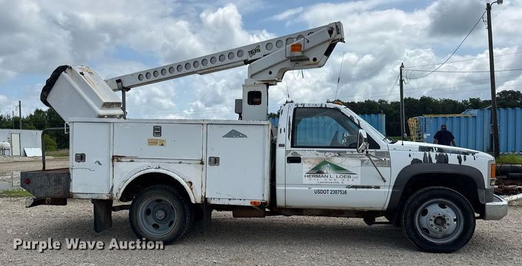 image for item DI9823 1992 Chevrolet C3500HD  bucket truck