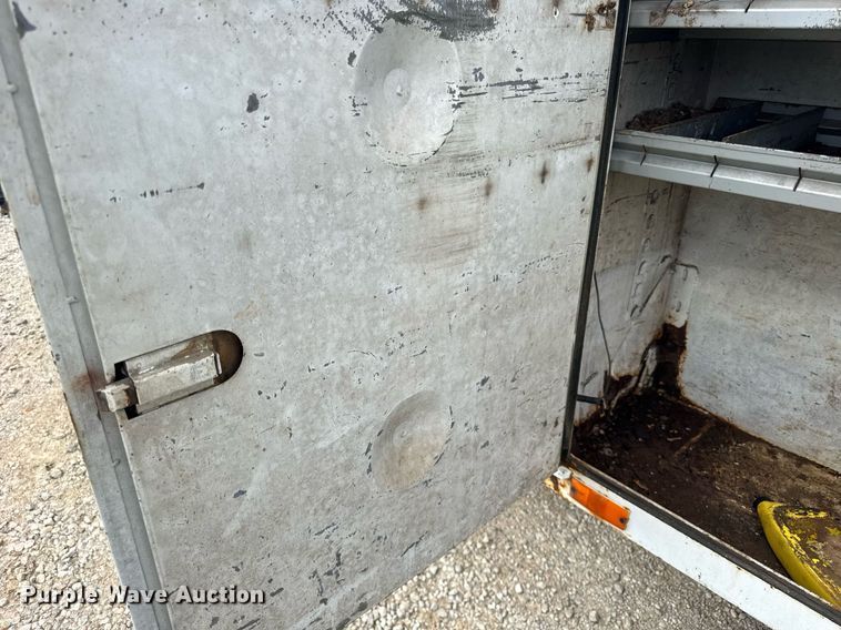 image for item DI9823 1992 Chevrolet C3500HD  bucket truck