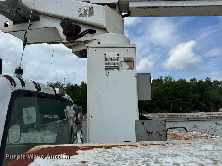 image for item DI9823 1992 Chevrolet C3500HD  bucket truck