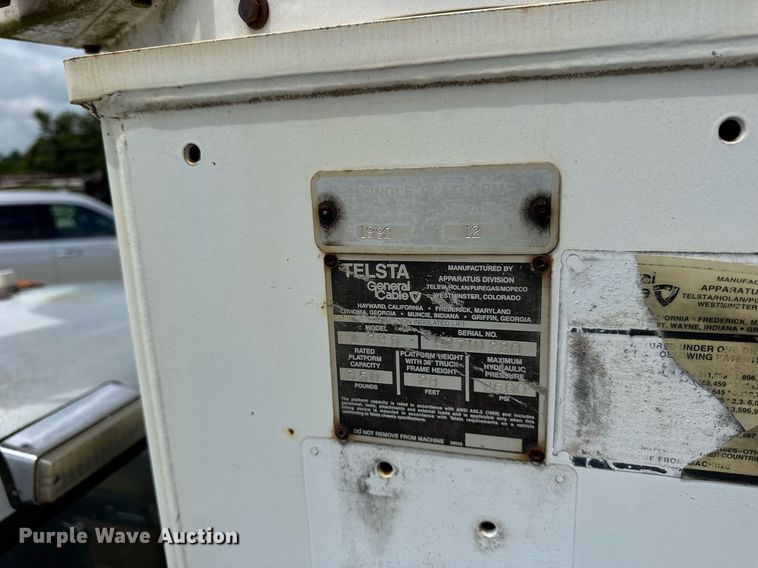 image for item DI9823 1992 Chevrolet C3500HD  bucket truck