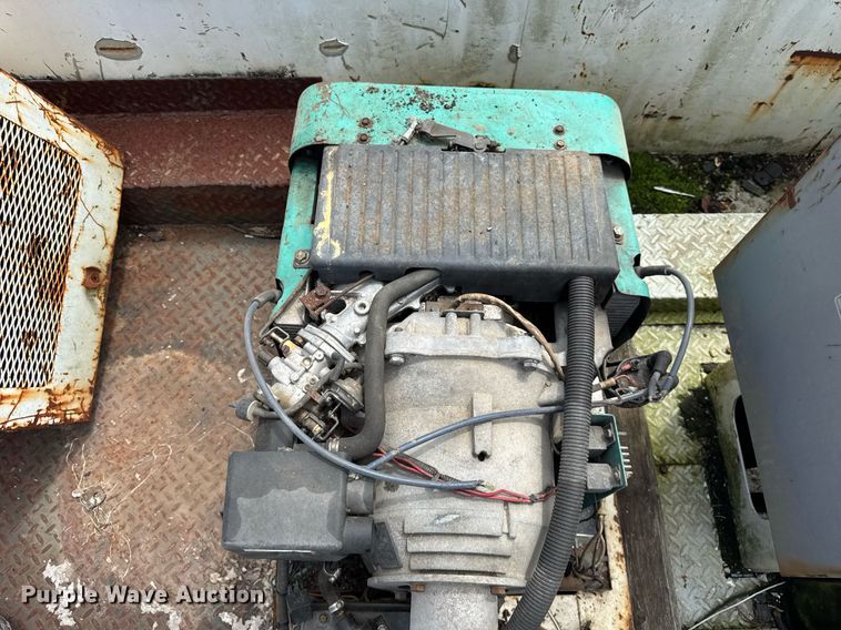 image for item DI9823 1992 Chevrolet C3500HD  bucket truck