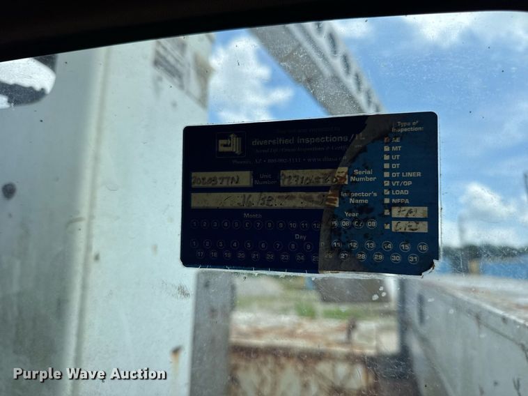 image for item DI9823 1992 Chevrolet C3500HD  bucket truck