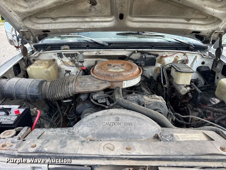 image for item DI9823 1992 Chevrolet C3500HD  bucket truck