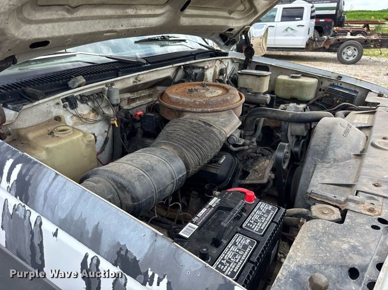 image for item DI9823 1992 Chevrolet C3500HD  bucket truck