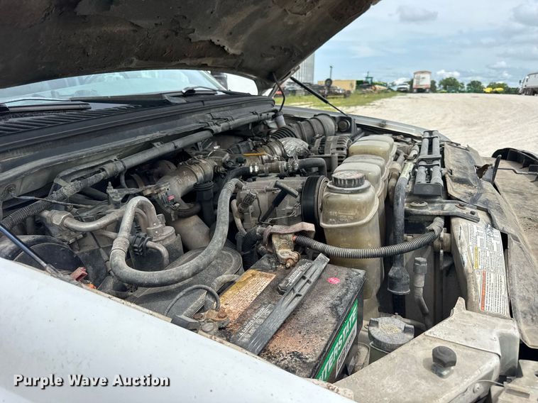 image for item DJ9661 2000 Ford F450 Super Duty  utility / service truck