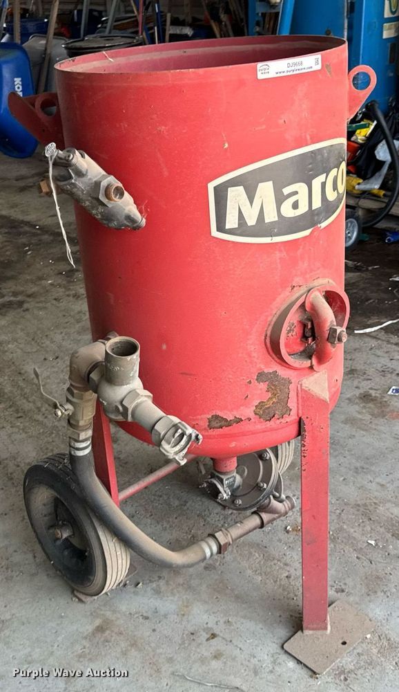 image for item DJ9668 2006 Marco M6-244 blasting pot